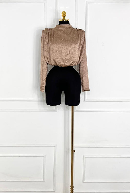 Blusa champagne